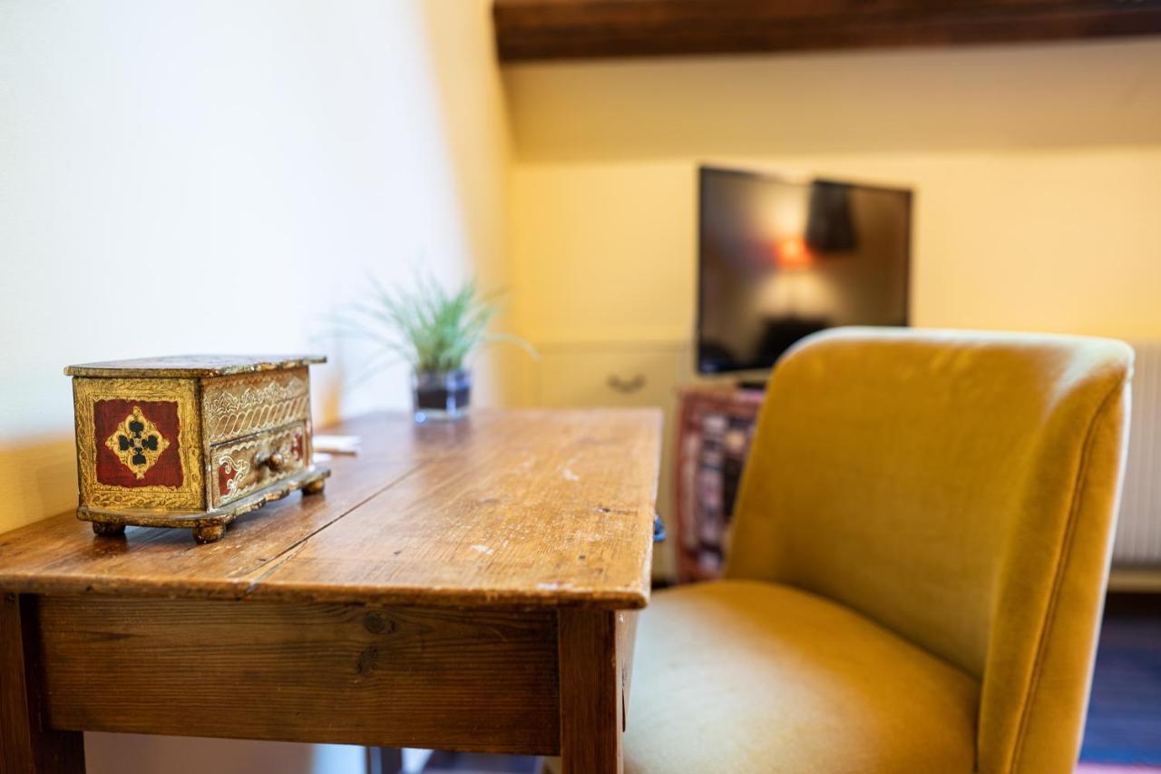 Bed and Breakfast Domaine De La Tour Saint-Pierre-Canivet Exterior foto
